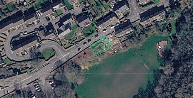 Land, in Land at Woodhead Road, £30,000