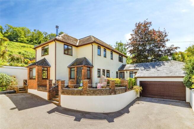 4 bed property, in Milton Street, £525,000