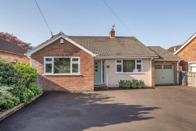 3 bed property, in Wookey Hole Road, £625,000