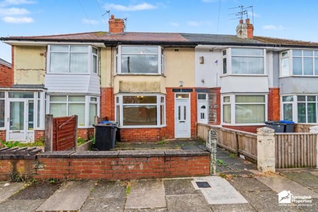 3 bed property, in Falkland Avenue, £90,000