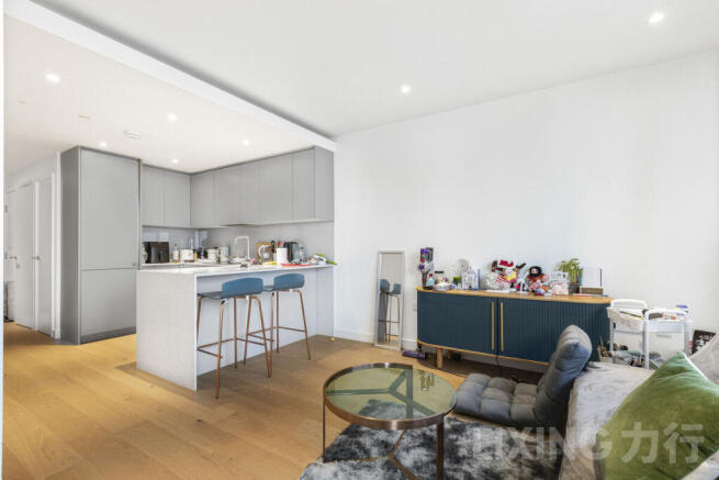 1 bed property, in Marsh Wall, £570,000