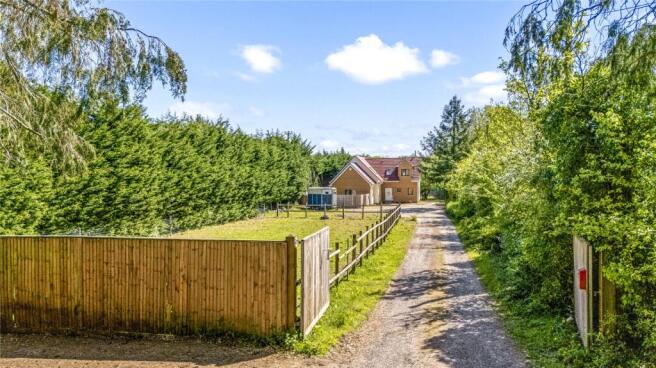 4 bed property, in Poundfield Lane, £1,000,000
