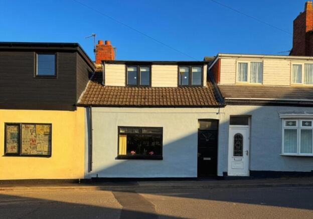 4 bed property, in 34 Murton Lane, £32,000