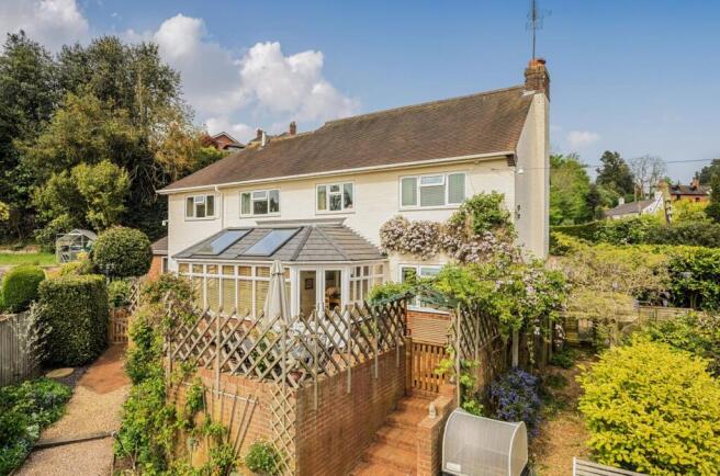 4 bed property, in Kiln Bank Road, £529,995