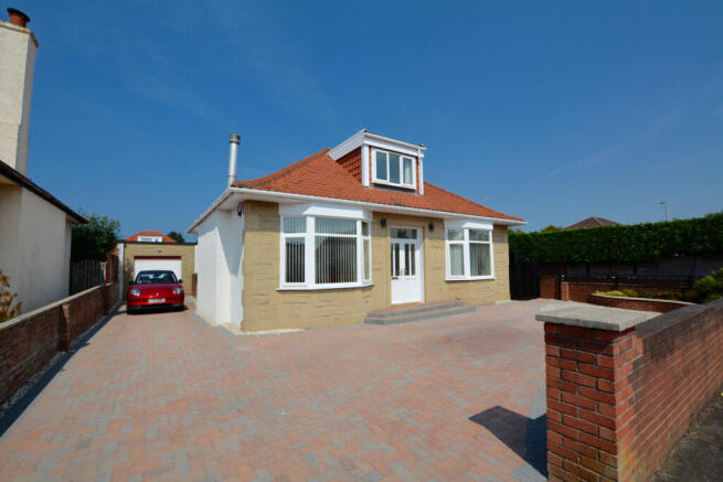 4 bed property, in 205 Hillfoot Road, £250,000