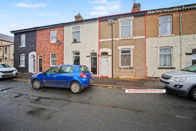 3 bed property, in 40 Percy Street, £25,000
