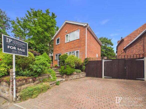 3 bed property, in Potter Street, £300,000
