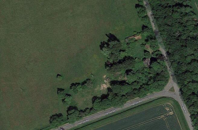 Land, in Dungee Corner, £450,000