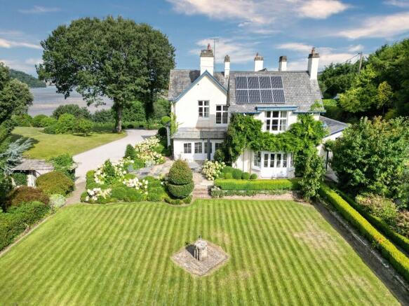 5 bed property, in Llanrwst Road, £1,725,000
