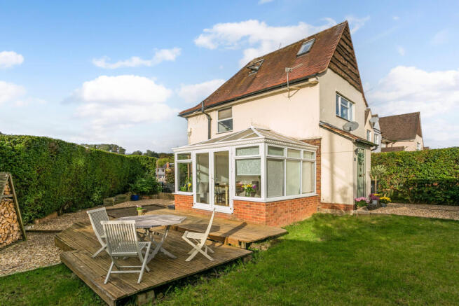 2 bed property, in Seymour Court Road, £520,000
