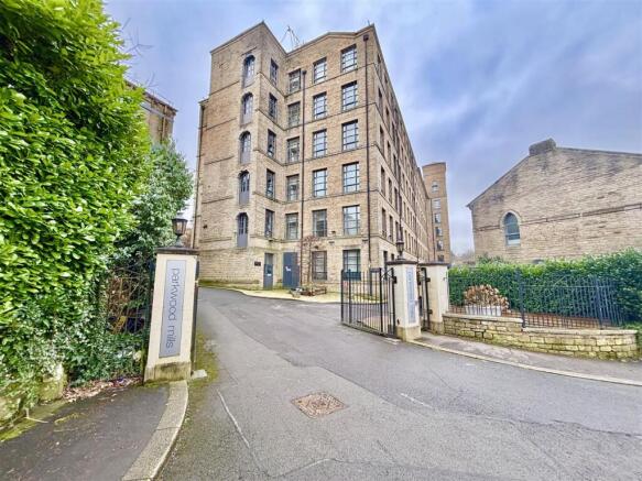 1 bed property, in Apartment 311, £80,000