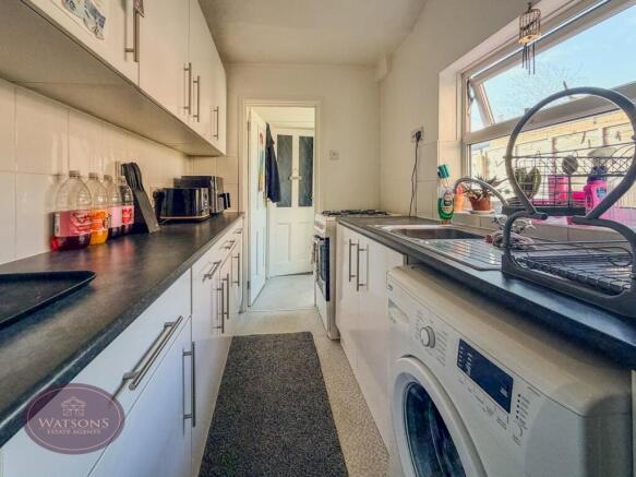 2 bed property, in Vernon Avenue, £130,000