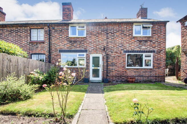3 bed property, in Wyche Road, £250,000