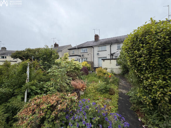 3 bed property, in Cil Coed, £150,000