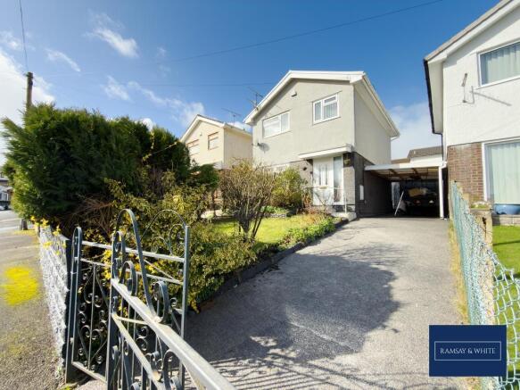 4 bed property, in Sycamore Close, £274,950