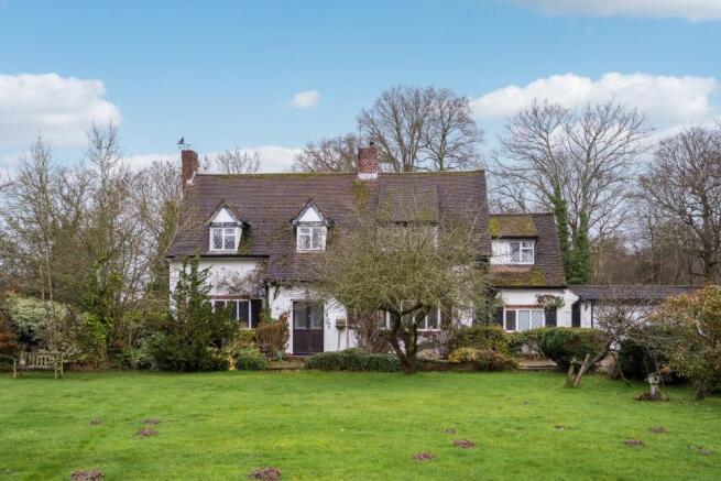 4 bed property, in Green Street, £1,250,000