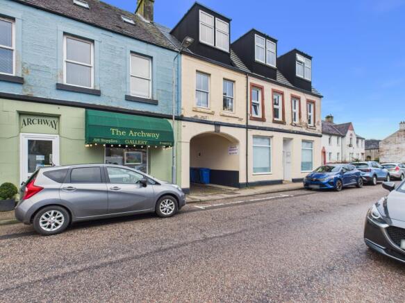 3 bed property, in 9 Union Street, £90,000