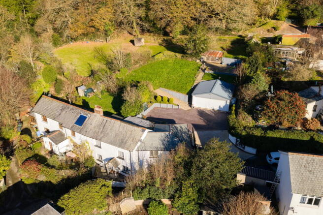 4 bed property, in Milltown, £500,000