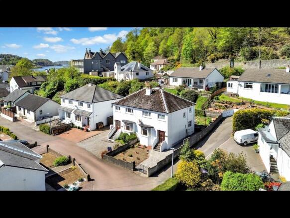 3 bed property, in Guisachan, £250,000