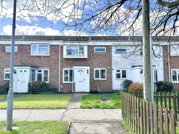 3 bed property, in Ormesby Road, £215,000
