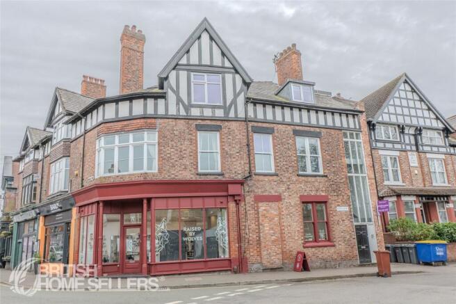 2 bed property, in Beech Road, £280,000