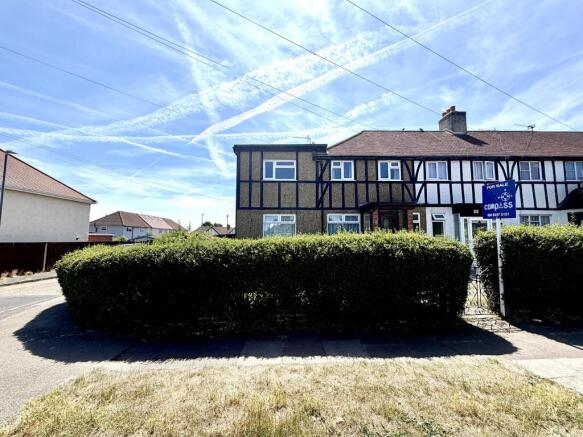 4 bed property, in Stokesby Road, £540,000