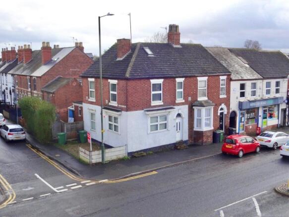 3 bed property, in Minster Road, £150,000