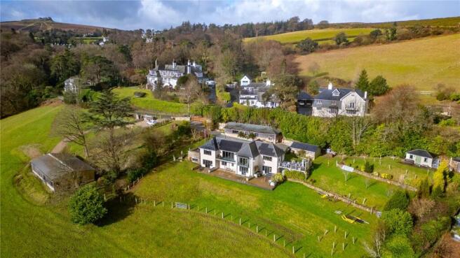 4 bed property, in Haytor, £1,750,000