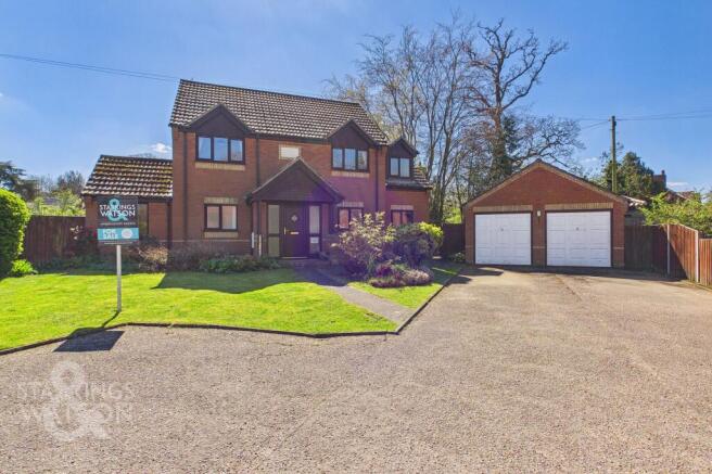 4 bed property, in Thrigby Road, £475,000