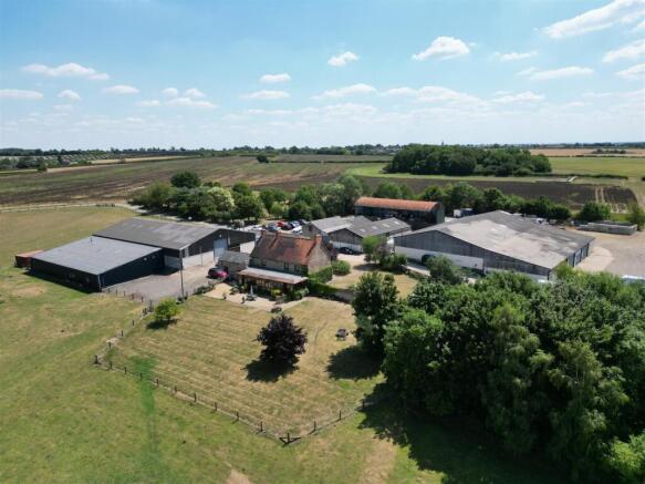 4 bed property, in Hanslope Road, £5,600,000