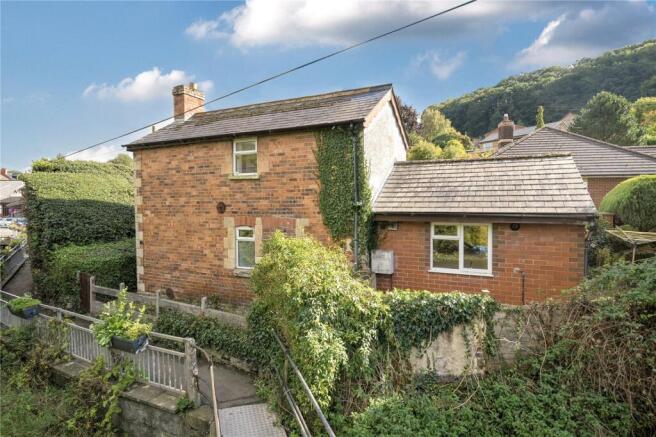 2 bed property, in Brookside, £130,000