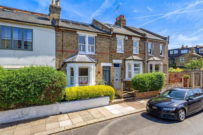 3 bed property, in Haliburton Road, £1,050,000