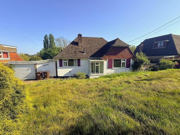 2 bed property, in Farley Way, £420,000