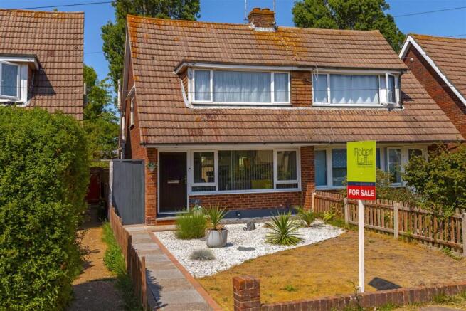 2 bed property, in Mansfield Road, £325,000