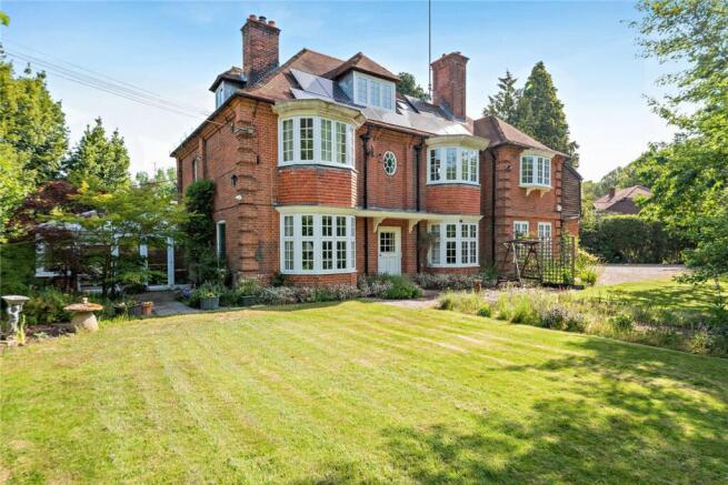 8 bed property, in Yattendon Road, £1,250,000