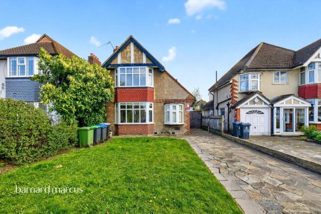 3 bed property, in Malden Way, £625,000