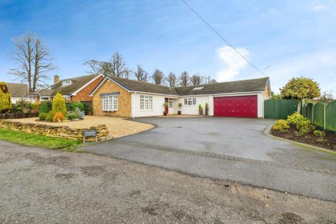 3 bed property, in Church Lane, £460,000