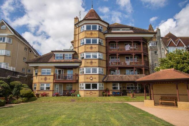 3 bed property, in Glynne Tower, £825,000