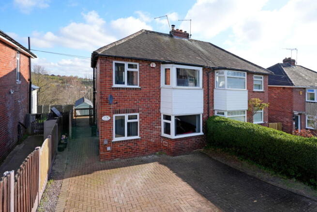 3 bed property, in Alport Road, £210,000
