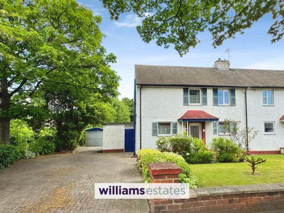 3 bed property, in Bastion Road, £185,000
