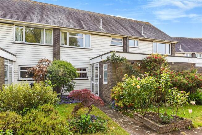 3 bed property, in Somerstown, £370,000