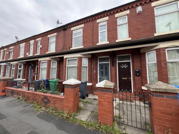 6 bed property, in Ossory Street, £275,000