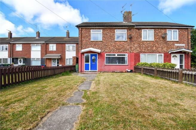 3 bed property, in Scoresby Road, £135,000