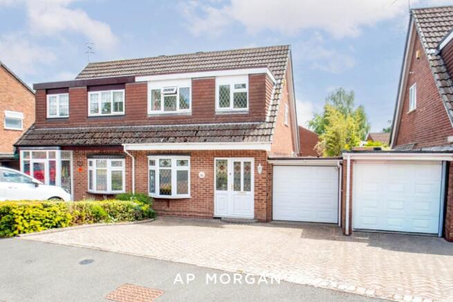 3 bed property, in Pebworth Close, £260,000