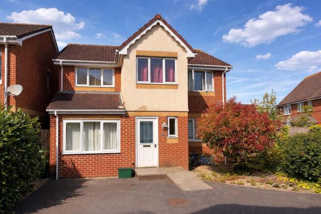 5 bed property, in Wheelers Patch, £470,000