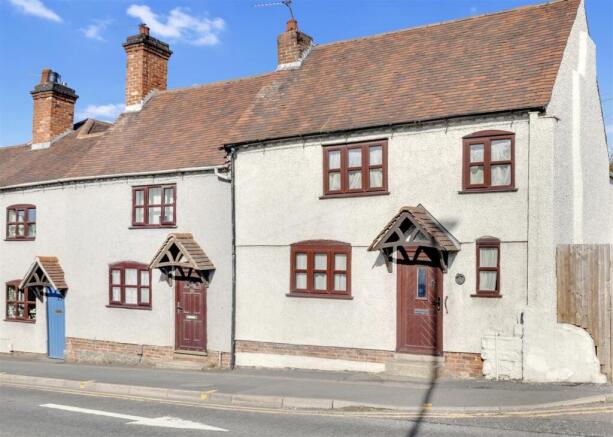 3 bed property, in Wood Street, £199,950