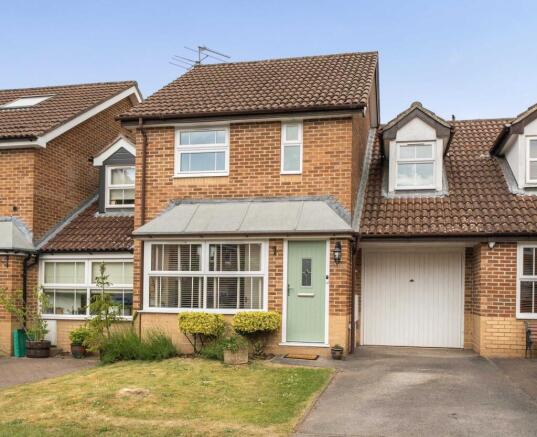 3 bed property, in Allee Drive, £365,000