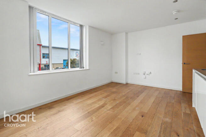1 bed property, in Stafford Road, £170,000