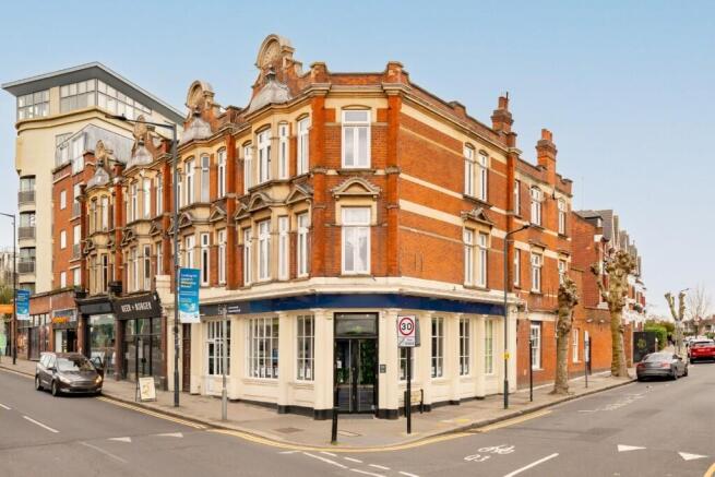 8 bed property, in Walm Lane, £2,100,000
