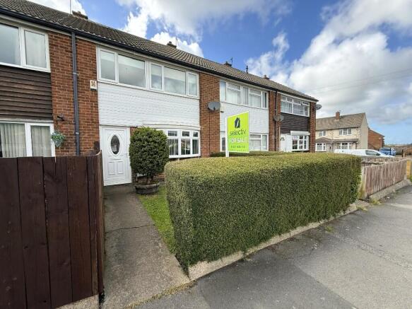 3 bed property, in Dorset Road, £140,000
